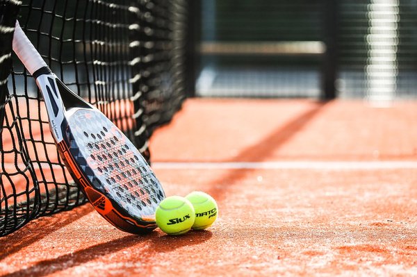 Les raquettes de padel head : performances et choix à faire